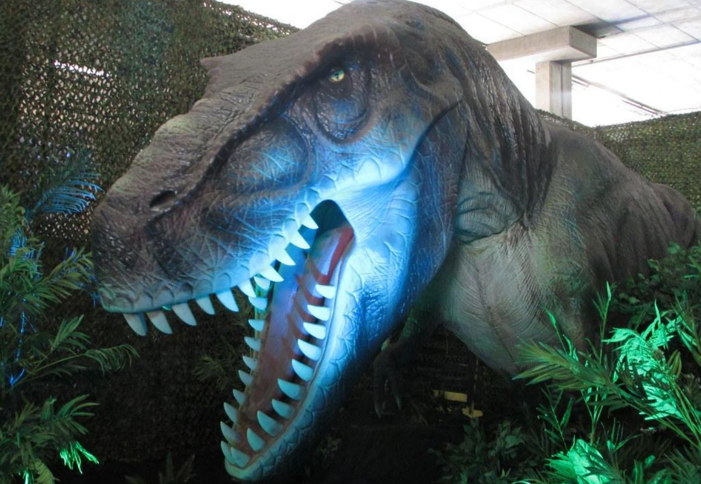 Figure 5: a dinosaur model with its mouth wide open.